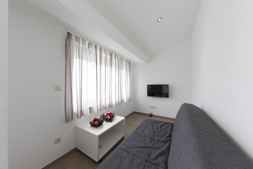 Apartments Villa Klara Baška Voda Exteriér fotografie